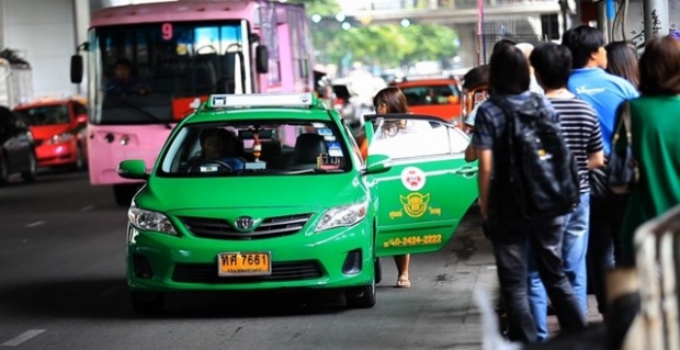 คมนาคม ส่งสัญญาณขึ้นค่าแท็กซี่และเซอร์ชาร์จ อีก 5%