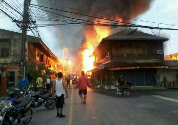 •ภาพ : กลุ่มคนอาสา กู้ชีพ กู้ภัย Thailand