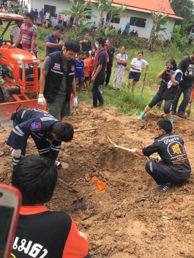 โหดเหี้ยม!! พระ-เณรรุมฆ่าหนุ่มฟันคอดับสลด เอาจีวรห่อศพ ขุดหลุมฝังในวัด เทปูนทับอำพราง!!