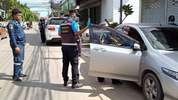 ไปต่อกับชีวิตไม่ไหว ตัดสินใจรมควันตัวเองดับ ในห้วงสุดท้าย กำเสื้อลูกชายแน่น