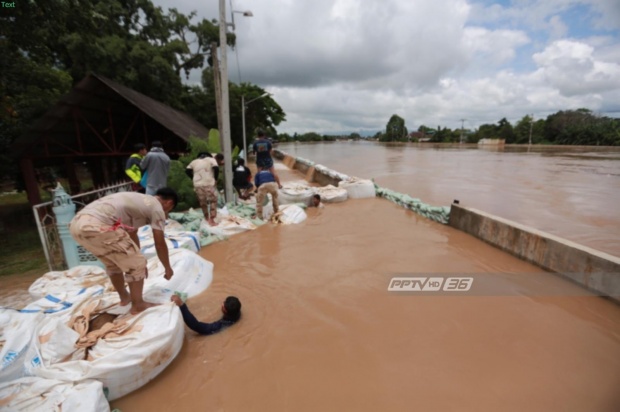 ห่าฝนซัด!! เมืองสกลนครจมบาดาล สาวขอความช่วยเหลือติดในโรงแรมออกไม่ได้