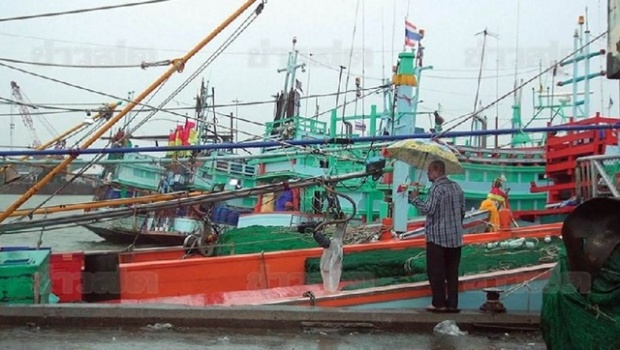 พายุฝนถล่มหนัก เตือน13จว.ใต้รับมือ สั่งจับตา ดินสไลด์ น้ำทะลัก