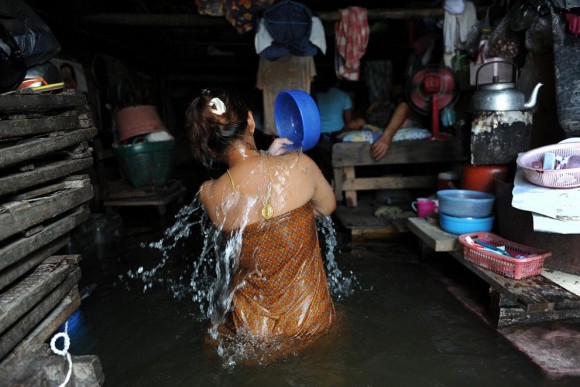 สื่อนอกแพร่ภาพชุด “Thailand Floods Pass Their Peak”