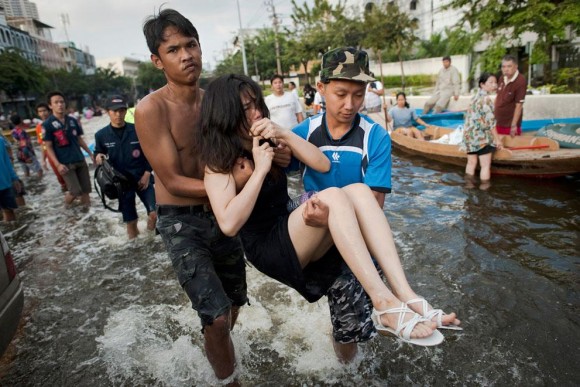 สื่อนอกแพร่ภาพชุด “Thailand Floods Pass Their Peak”