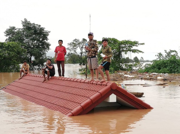 วิกฤตหนัก! ลาวประกาศภัยพิบัติ ‘เขื่อนแตก’ ต้องการเรือจำนวนมาก เผยระดับน้ำยังสูงขึ้นเรื่อยๆ