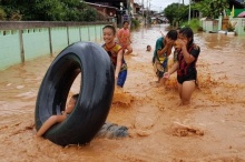 สรุปสถานการณ์น้ำท่วมภาคอีสาน อุตุฯ ยันพายุ 2 ลูก ไม่ถล่มไทยซ้ำเซินกา