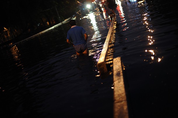 ประมวลภาพ น้ำท่วม 5 พ.ย. 54 @thaitvnews 
