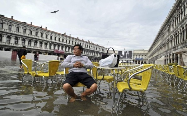 ประมวลภาพ น้ำท่วมเมืองเวนิส อิตาลี หนักที่สุดในรอบ 150 ปี