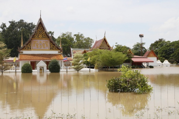 ชัยนาทเจอน้ำท่วมสูงเกิน 2 เมตรแน่ เขื่อนเจ้าพระยาประกาศจะปล่อยน้ำให้ถึง 2,600 ลบ.ม./วินาที