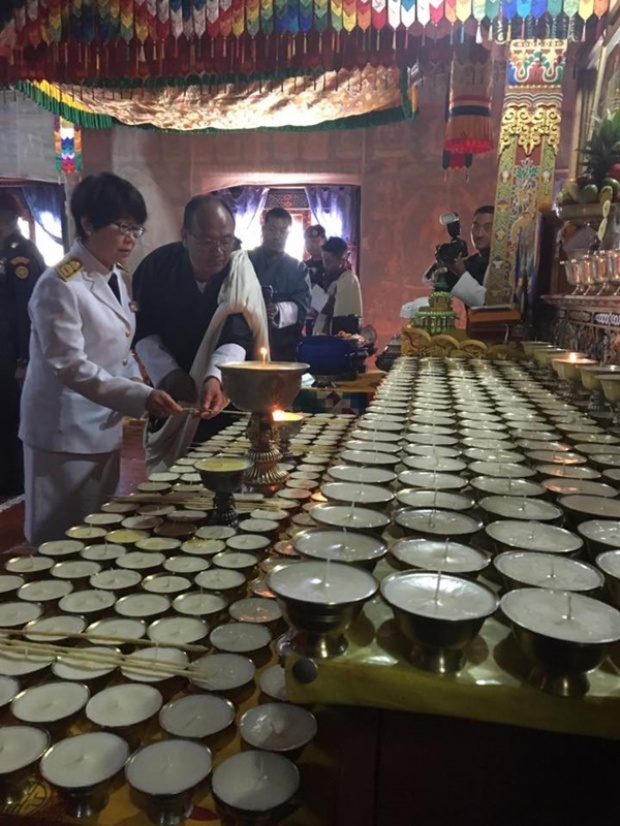 เชิญผ้าพระกฐินพระราชทานในหลวง รัชกาลที่ 9 ทอดถวายวัดในภูฏาน