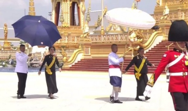 ประมวลภาพ‘ในหลวงร.10’ เสด็จนำพระบรมวงศานุวงศ์ตามพระบรมโกศ ยาตราเวียนอุตราวัฏ 3 รอบ