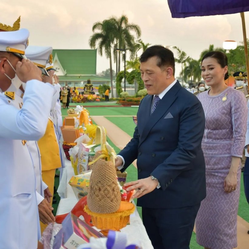 ชมภาพ ในหลวง พระราชินี เสด็จพระราชดำเนินเยือนจังหวัดพิจิตร