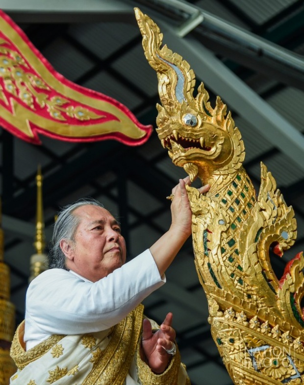 พิธีบวงสรวงเพื่อบูรณปฏิสังขรณ์ ราชรถ พระยานมาศและเครื่องประกอบในพระราชพิธีถวายพระเพลิงพระบรมศพ