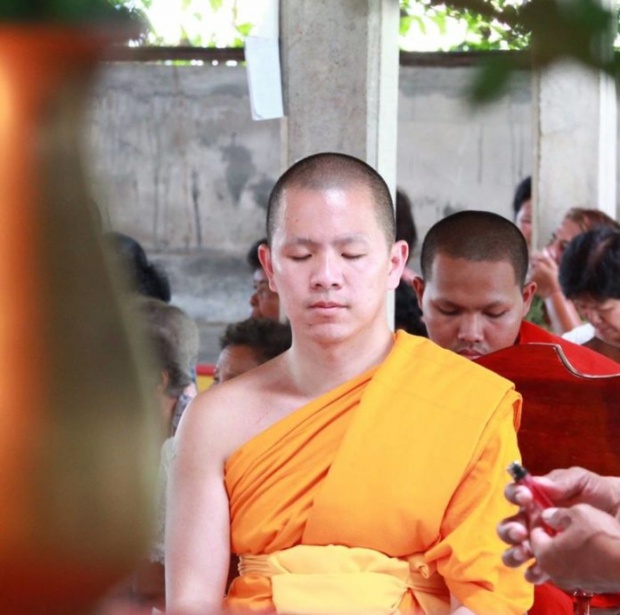 สำรวจกุฏิไฮโซวัดดังแม่อาย!! เปิดที่มา หลวงพี่โทนี่ พระหนุ่มมาเลเซีย!!