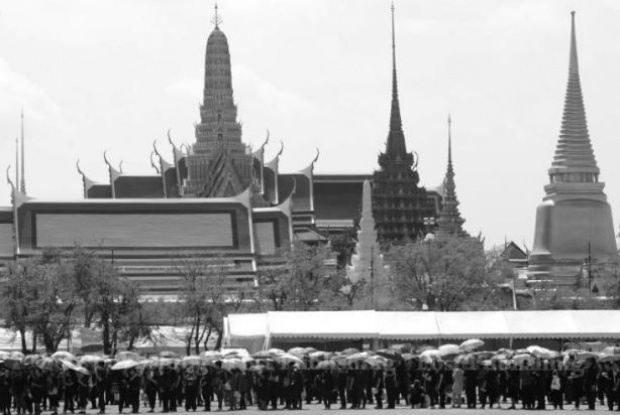 เลื่อนเปิดให้เข้าถวายบังคมพระบรมศพที่พระที่นั่งดุสิตฯเป็น 29ต.ค.