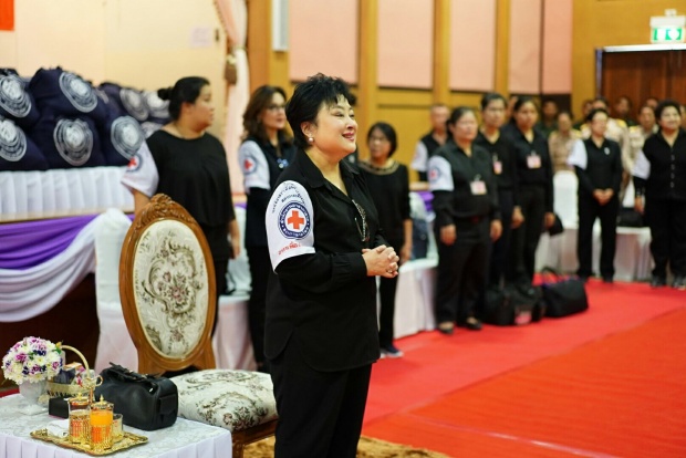  ‘พระองค์โสม’ ประทานความช่วยเหลือ สานต่ออาชีพผู้ประสบอุทกภัยใต้