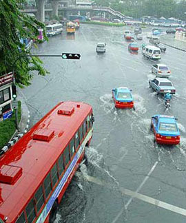 อุตุฯเตือนภัยฝนตกหนัก น้ำท่วมฉับพลัน และน้ำป่าไหลหลาก 