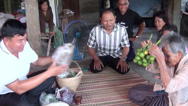 สุดทึ่ง!!! พบคุณยาย 6 แผ่นดิน!! อายุยืน 107 ปี  ยิ้มแย้มแจ่มใส แข็งแรงมาก!! (มีคลิป)