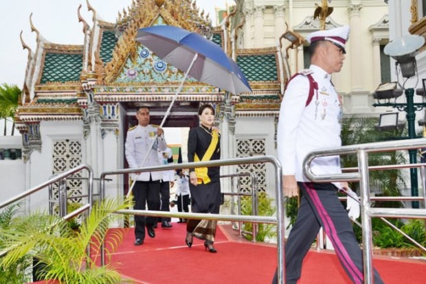 “สมเด็จพระบรมฯ” พระบรมวงศานุวงศ์เสด็จบำเพ็ญพระราชกุศลสัตตมวารถวายพระบรมศพ