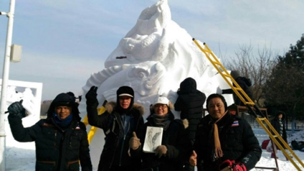 สุดเจ๋ง !!  ทีมเยาวชนไทยพิชิตรางวัลแกะสลักหิมะระดับโลก