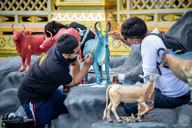 สำรวจความคืบหน้าการสร้างพระเมรุมาศฯ 