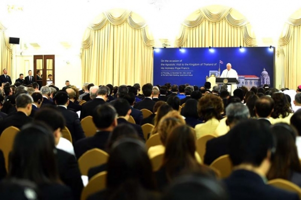 โป๊ปฟรานซิส เสด็จทำเนียบรัฐบาล ประทานพระดำรัส ยินดี เลือกตั้งไทย