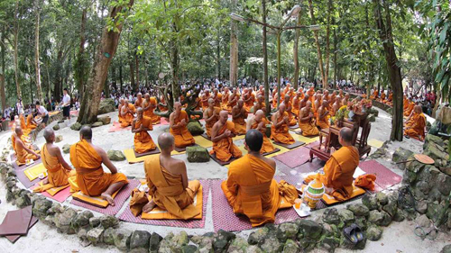 ปภากโรนำถวายพระพรในหลวง เผยแกนนำกปปส.จ่อร่วมบวชรุ่น2