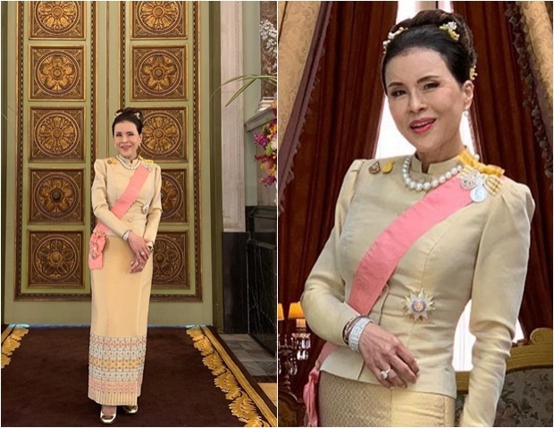 โปรดเกล้าฯ พระราชทานเหรียญรัตนาภรณ์ ทูลกระหม่อมหญิงอุบลรัตนฯ