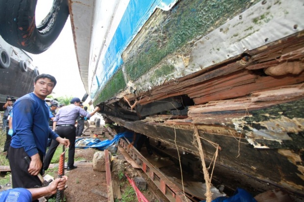 เจ้าท่ายันคนขับเรือซิ่งแหกโค้งชนสันเขื่อนก่อนจมเจ้าพระยา 