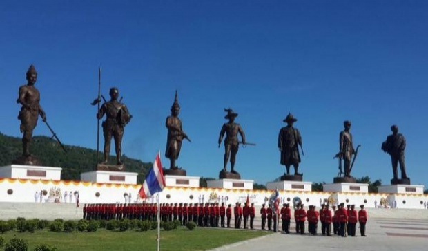 นายกฯบวงสรวง 7 บูรพกษัตริย์แห่งสยาม อุทยานราชภักดิ์