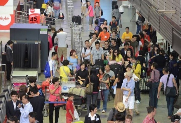 จีนตำหนินักท่องเที่ยวของตน กรณีประท้วงและส่งเสียงดังที่สนามบินดอนเมือง