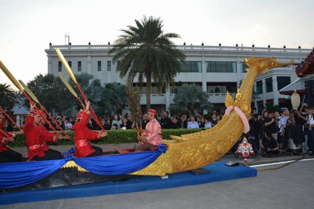 ตระการตา!! ประมวลภาพกองทัพเรือจัดงาน “จากคงคาสู่มหานที ราชนาวีผองประชาร่วมอาลัย”