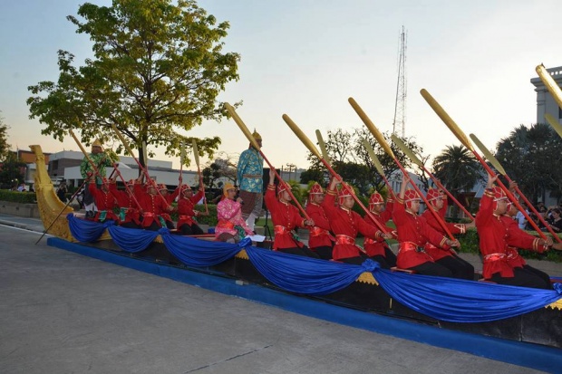 ตระการตา!! ประมวลภาพกองทัพเรือจัดงาน “จากคงคาสู่มหานที ราชนาวีผองประชาร่วมอาลัย”