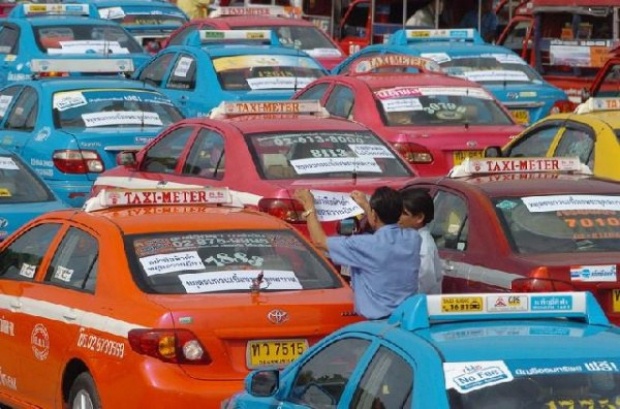 Taxi ประกาศยุติการให้บริการ หากไม่ปรับขึ้นราคาค่าโดยสาร!!