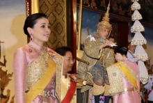 โปรดเกล้าฯ สถาปนา “สมเด็จพระนางเจ้าสุทิดา พัชรสุธาพิมลลักษณ พระบรมราชินี”