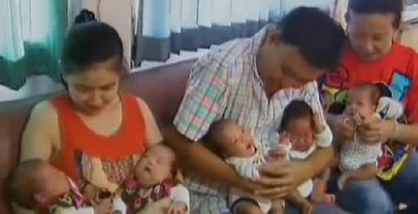 ฮือฮา! แม่คนไทยคลอดลูกแฝด 6 คน ชาย 3 หญิง 3 ตั้งชื่อตามยี่ห้อรถ 