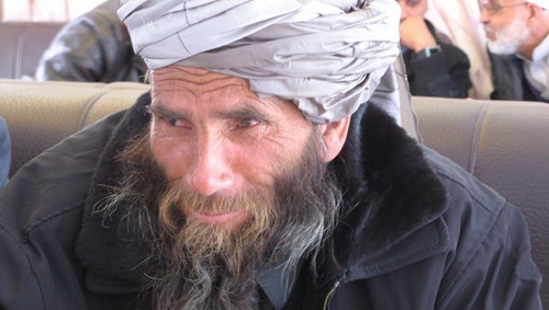ทหารโซเวียตหายตัว 33 ปี พบกลายเป็นหมอยาในอัฟกานิสถาน 
