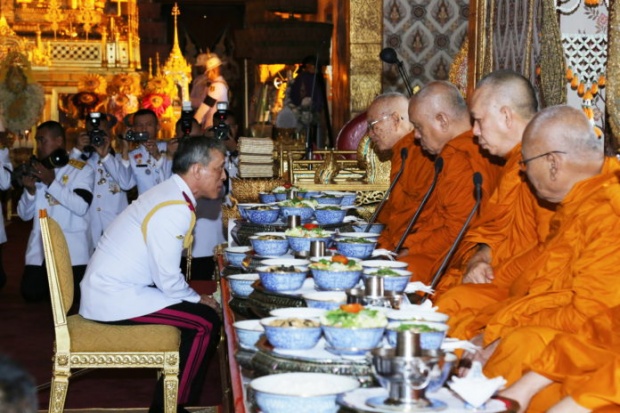 “สมเด็จพระเจ้าอยู่หัว มหาวชิราลงกรณฯ” ทรงบำเพ็ญพระราชกุศลปัญญาสมวาร