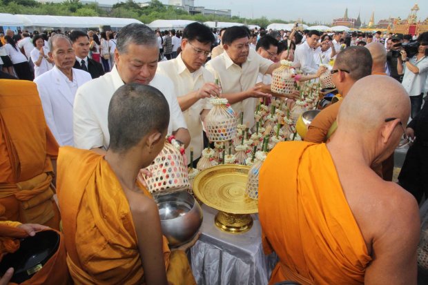 บรรยากาศวันวิสาขบูชาโลก ณ มณฑลพิธีท้องสนามหลวง