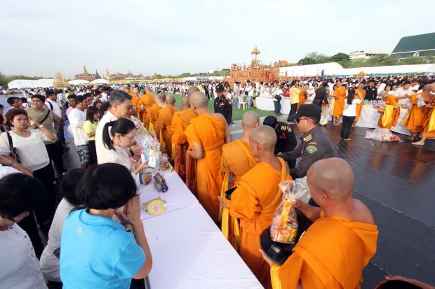 บรรยากาศวันวิสาขบูชาโลก ณ มณฑลพิธีท้องสนามหลวง