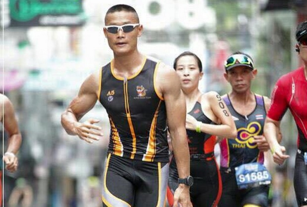 ภาพหาดูยาก... พระองค์ภาฯทรงร่วมแข่งขัน ไตรกีฬา เป็นการส่วนพระองค์