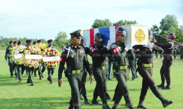 กลับบ้านอย่างสมเกียรติ!! ชาวภูเก็ตแห่ให้กำลังใจครอบครัว พลทหารกล้า พลีชีพจว.ใต้