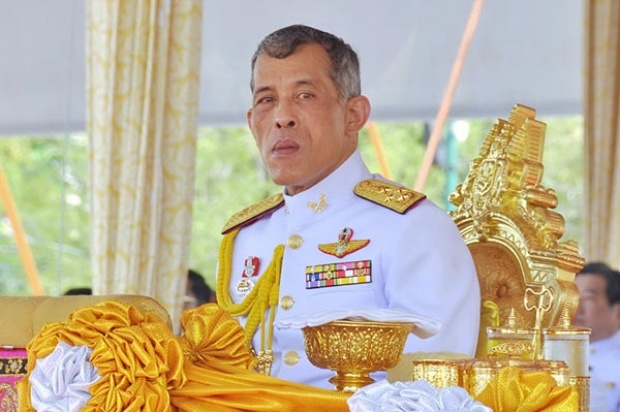 สมเด็จพระเจ้าอยู่หัว รัชกาลที่10  พระราชทานราชสังคหวัตถุ เนื่องในวันที่ 5 ธันวาคม