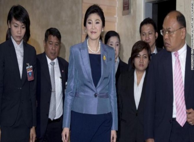 สื่อนอกประโคมข่าว ศาลไทยมีมติให้ “ปู”พ้นตำแหน่ง