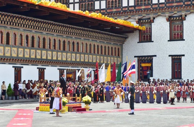 ต้อนรับสมเกียรติ! นายกฯ เยือนภูฏานกระชับสัมพันธ์ เตรียมเข้าเฝ้าฯ “กษัตริย์จิกมี” 