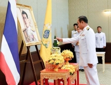 นายกฯ นำคณะรัฐมนตรีร่วมพิธีรับพระราชดำรัสพร้อมลายพระราชหัตถ์