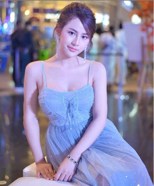 น้องน้ำแข็ง ไอณริณ ผู้สมัคร ส.ส. สวยเหมือนนางงาม หุ่นดีเวอร์ 