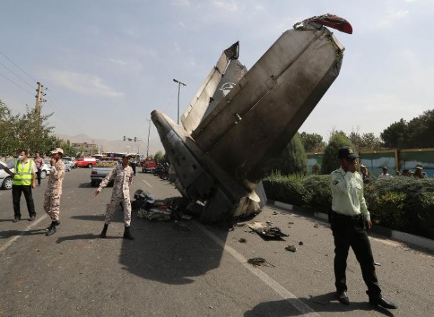 เครื่องบินโดยสารตกในอิหร่านดับยกลำ40ศพ