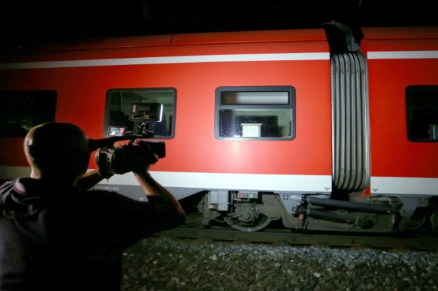 ไอเอสอ้างสมาชิกกลุ่มไล่ทำร้ายผู้คนบนชบวนรถไฟในเยอรมัน