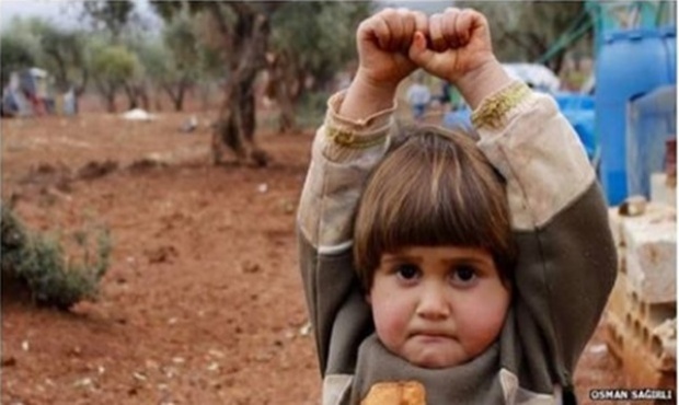 เห็นแล้วน้ำตาไหล!! ความจริงข้างหลังภาพหนูน้อยชาวซีเรีย